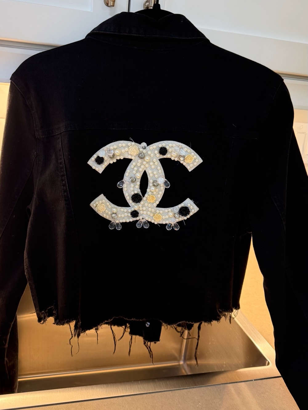 Black Label Black Cropped Frayed Denim Jacket - Picture 3 of 4